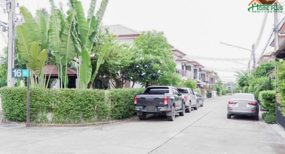 For sale 3 bedrooms house in Lam Luk Ka, Pathum Thani