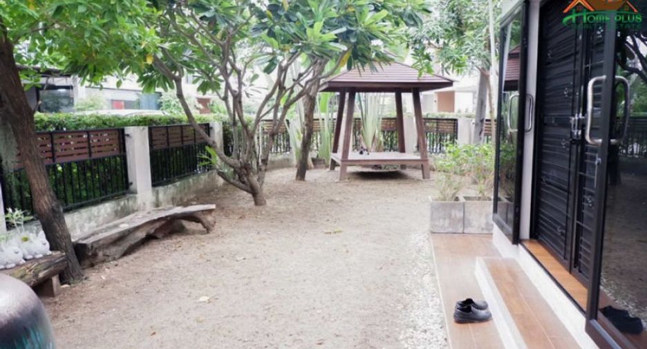 For sale 3 bedrooms house in Lam Luk Ka, Pathum Thani