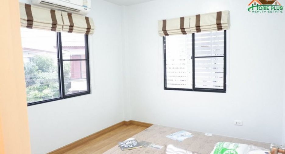 For sale 3 bedrooms house in Lam Luk Ka, Pathum Thani