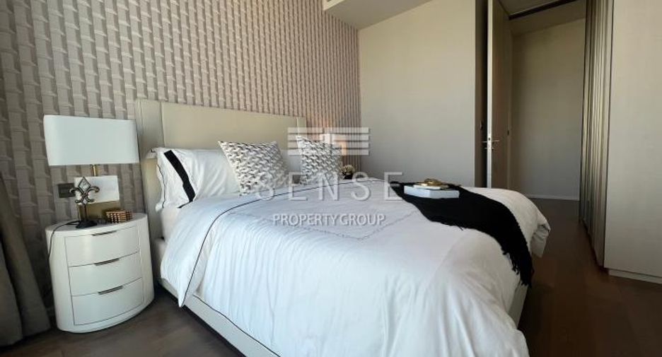 For sale 2 ベッドルーム condo in Khlong Toei, Bangkok
