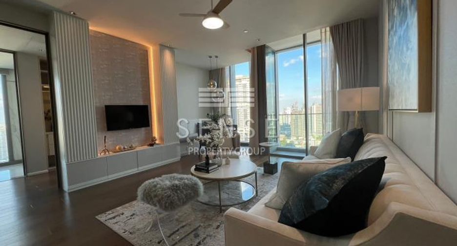 For sale 2 ベッドルーム condo in Khlong Toei, Bangkok