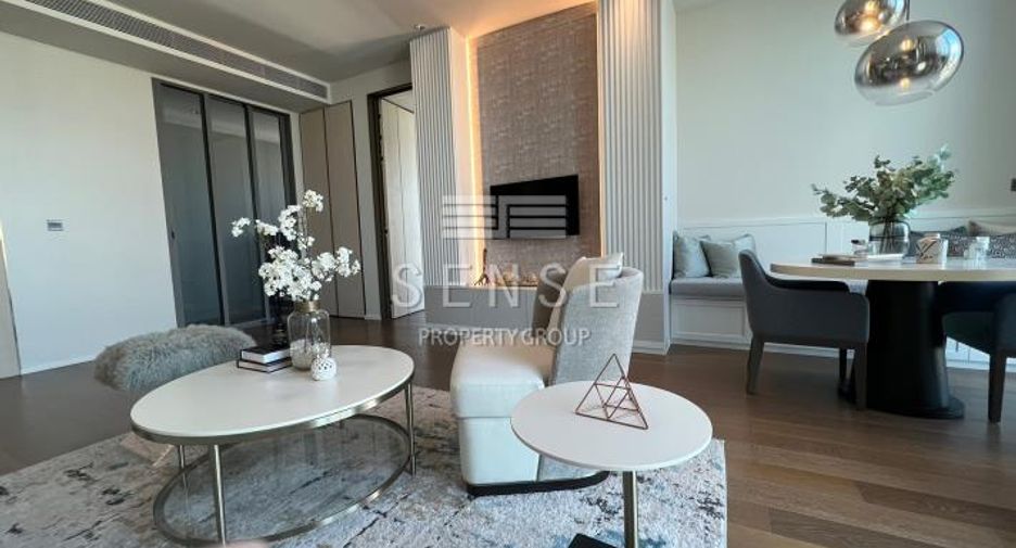 For sale 2 ベッドルーム condo in Khlong Toei, Bangkok