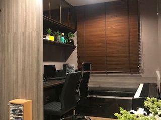 For rent 3 Beds office in Saphan Sung, Bangkok