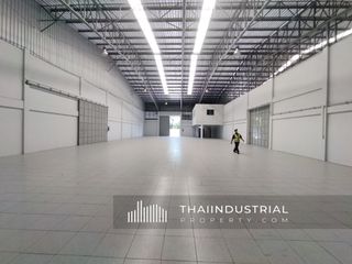 À louer entrepôt à Si Racha, Chonburi