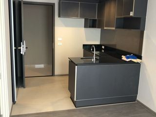 For sale 1 bed condo in Khlong San, Bangkok