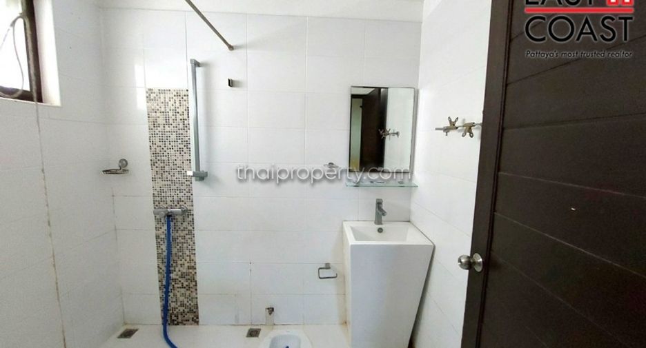 À vendre 2 chambres maison à Bang Lamung, Chonburi