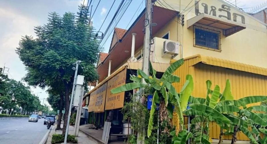 For rent and for sale 9 bed retail Space in Min Buri, Bangkok
