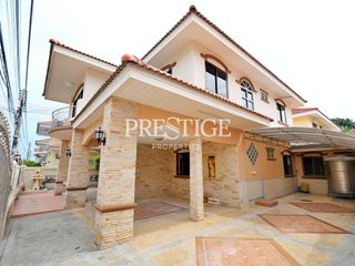 For sale 4 bed house in Bang Lamung, Chonburi