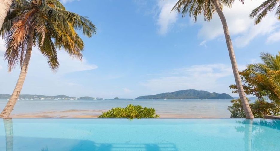 For rent 3 bedrooms villa in Mueang Phuket, Phuket