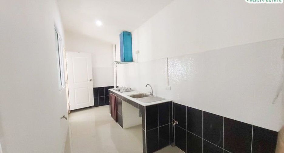 Reihenhaus zum Kauf mit 3 Zimmer in Mueang Chon Buri, Chonburi