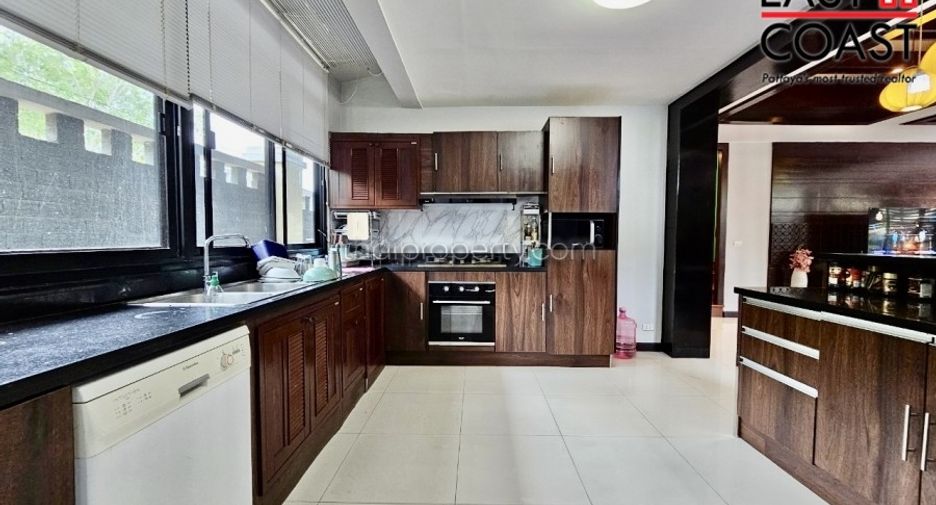 À vendre 3 chambres maison à East Pattaya, Pattaya