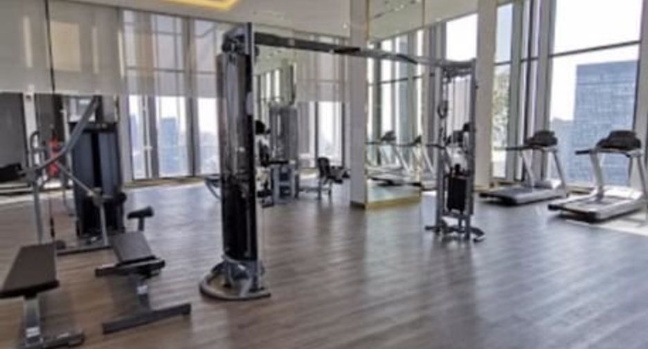 For rent 1 bed condo in Pathum Wan, Bangkok
