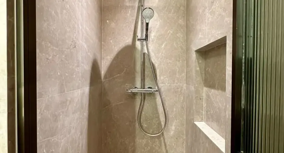 For sale 2 bedrooms condo in Pathum Wan, Bangkok