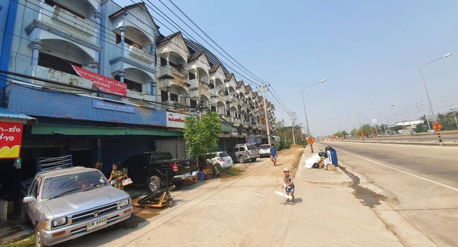 For sale 5 bed retail Space in Mueang Lampang, Lampang