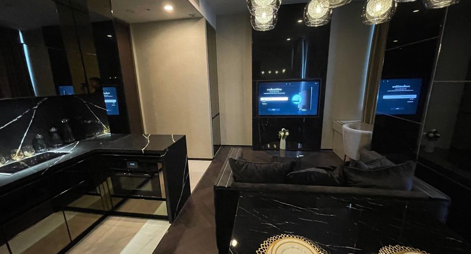 For sale 1 bed condo in Khlong Toei, Bangkok