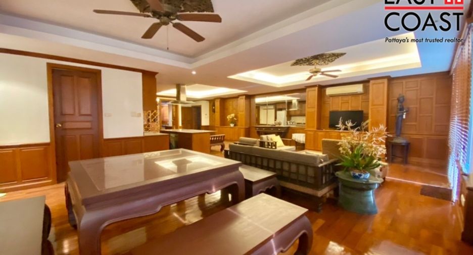 For sale 2 bedrooms condo in Jomtien, Pattaya
