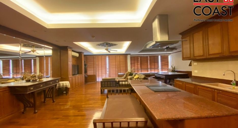 For sale 2 bedrooms condo in Jomtien, Pattaya