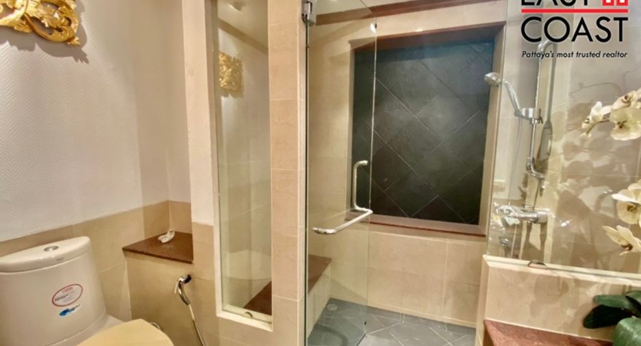 For sale 2 bedrooms condo in Jomtien, Pattaya