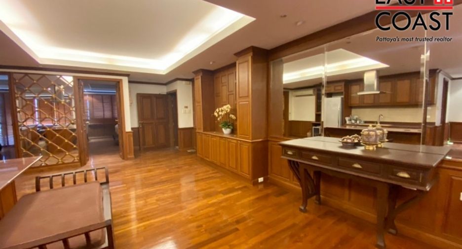 For sale 2 bedrooms condo in Jomtien, Pattaya