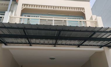 For rent 4 bed townhouse in Kathu, Phuket