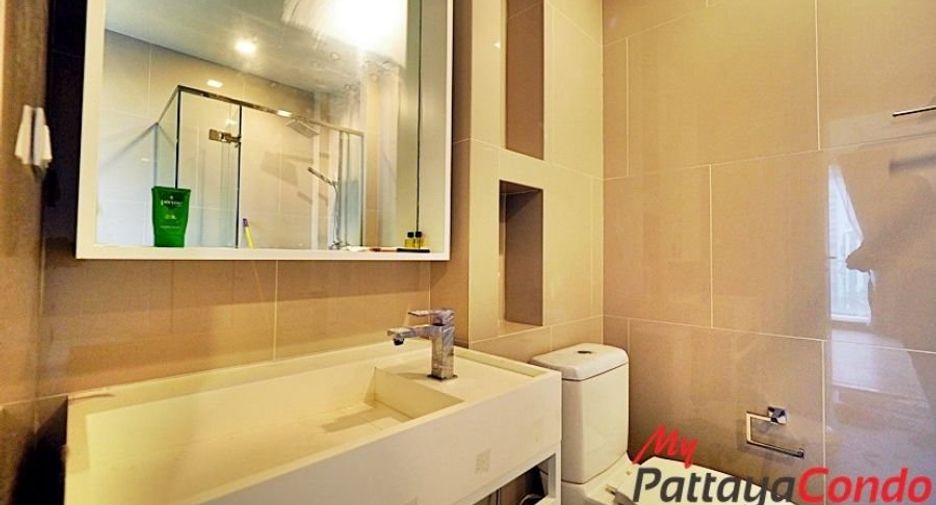 For sale 1 bed condo in Bang Lamung, Chonburi