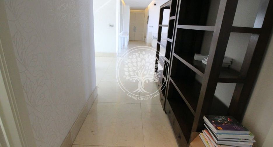 For rent and for sale 3 bedrooms condo in Sathon, Bangkok