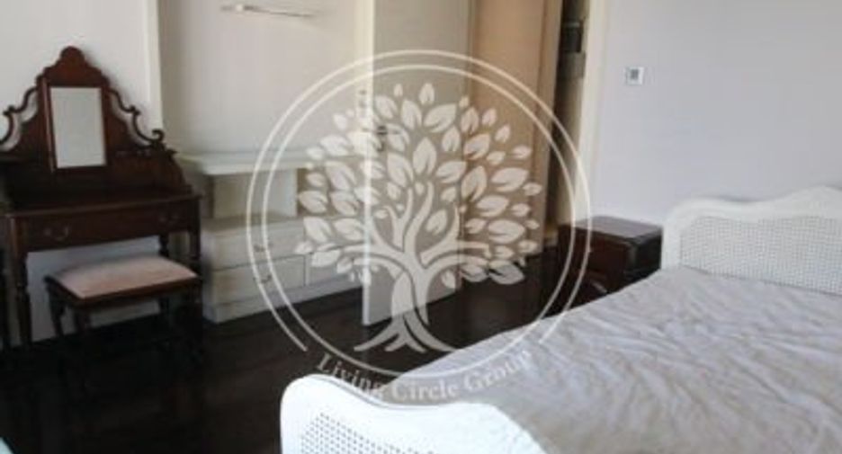 For rent and for sale 3 bedrooms condo in Sathon, Bangkok