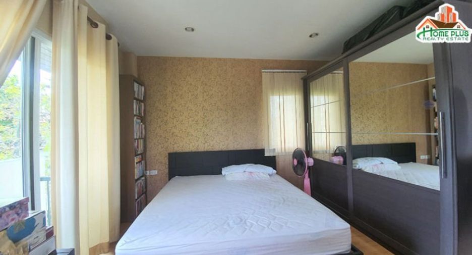 For sale 3 Beds house in Lat Phrao, Bangkok
