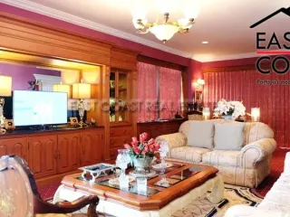 For sale 3 bedrooms condo in Bang Lamung, Chonburi