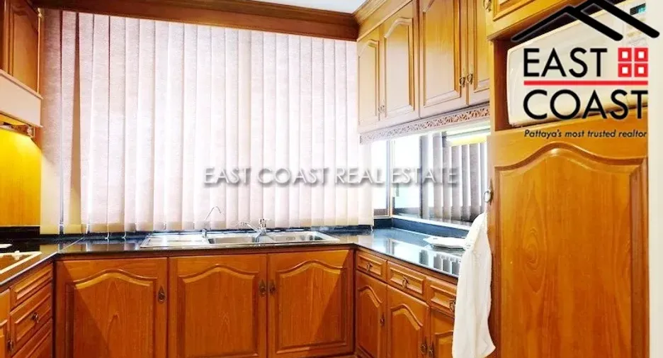 For sale 3 bedrooms condo in Bang Lamung, Chonburi