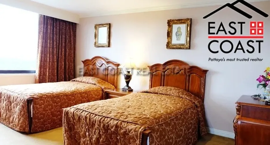 For sale 3 bedrooms condo in Bang Lamung, Chonburi