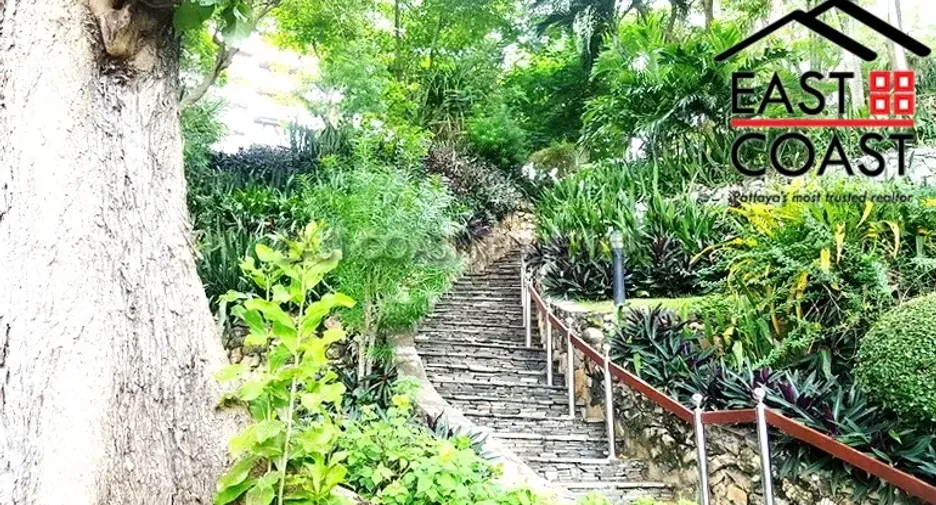 For sale 3 bedrooms condo in Bang Lamung, Chonburi