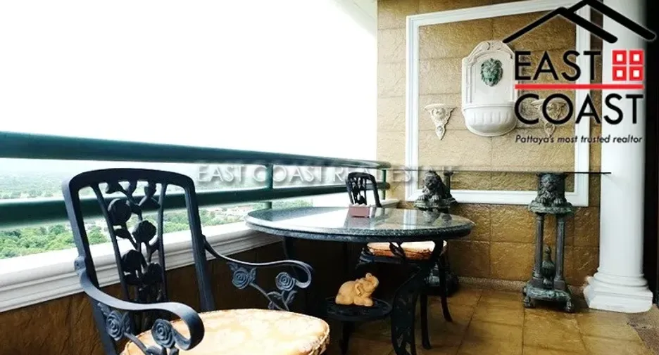 For sale 3 bedrooms condo in Bang Lamung, Chonburi