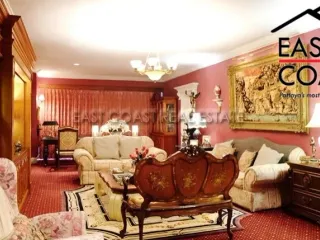 For sale 3 bedrooms condo in Bang Lamung, Chonburi