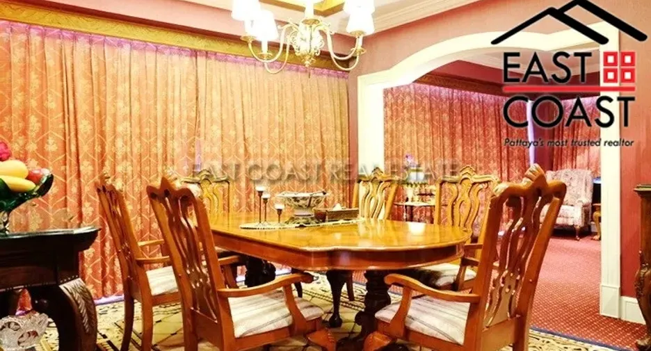 For sale 3 bedrooms condo in Bang Lamung, Chonburi