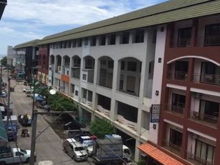 For sale 20 Beds retail Space in Bang Lamung, Chonburi