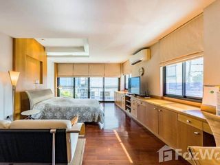 For sale 3 Beds house in Huai Khwang, Bangkok