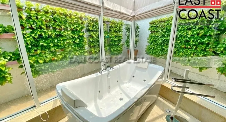 À vendre 4 chambres maison à Bang Lamung, Chonburi