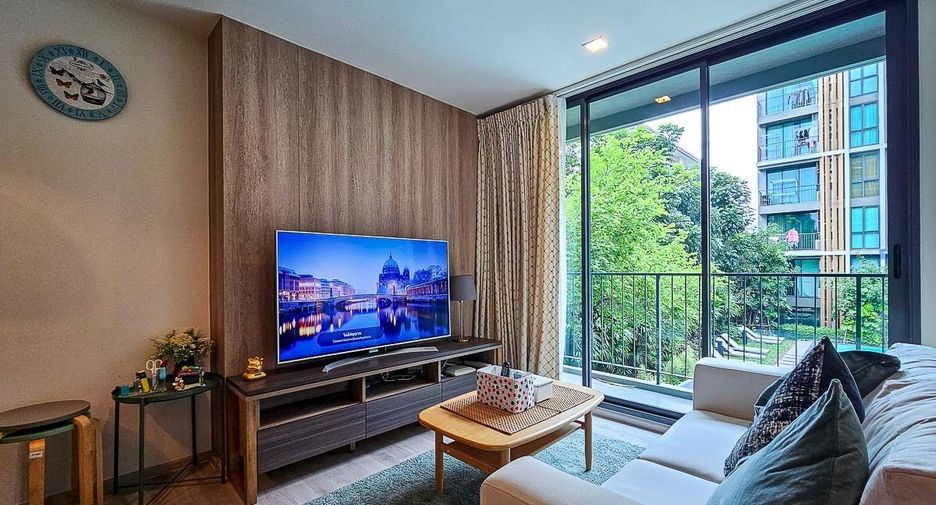 For sale 2 Beds condo in Lat Phrao, Bangkok