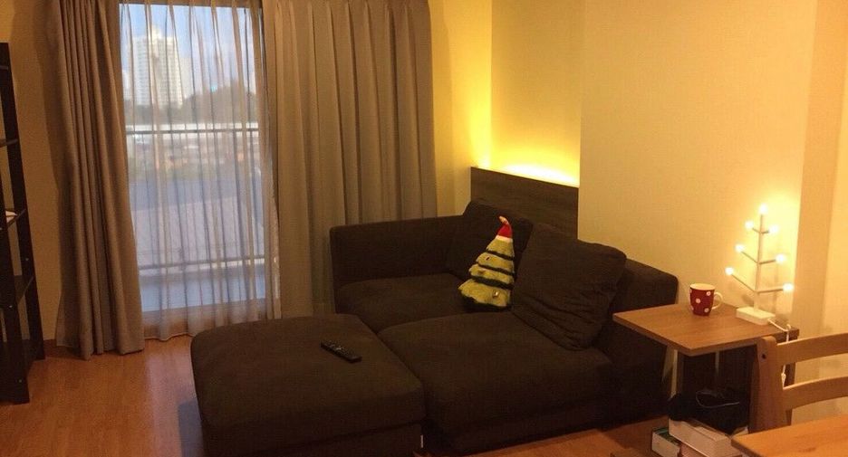 For sale 1 Beds condo in Huai Khwang, Bangkok