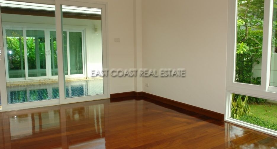 Haus zum Kauf mit 3 Zimmer in Bang Lamung, Chonburi
