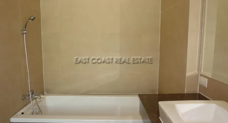 For sale 3 bedrooms house in Bang Lamung, Chonburi