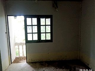 Casa adosada en venta de estudio en Tha Yang, Phetchaburi