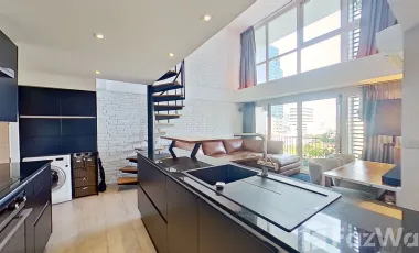 For rent 2 bed condo in Watthana, Bangkok