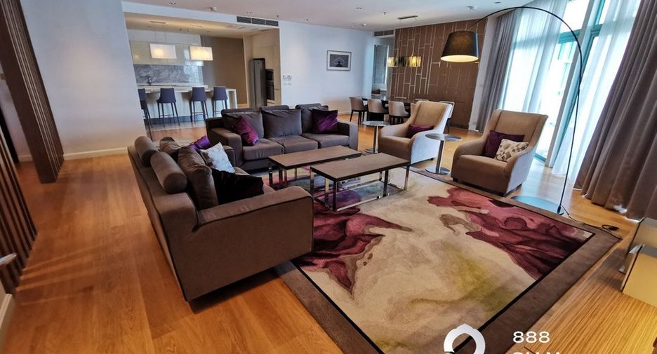 For rent 4 bedrooms condo in Bang Kho Laem, Bangkok