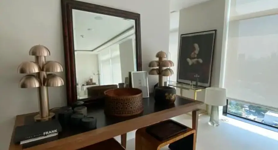 For rent 4 bedrooms condo in Pathum Wan, Bangkok
