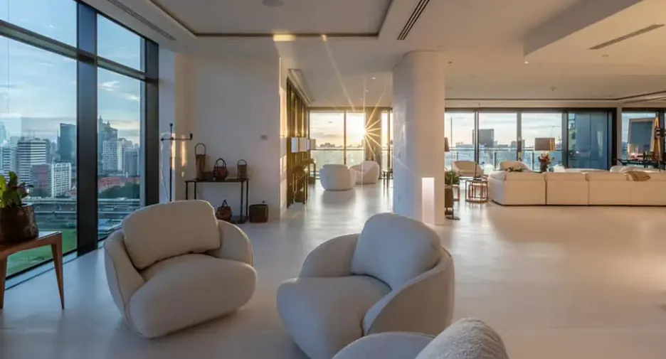 For rent 4 bedrooms condo in Pathum Wan, Bangkok