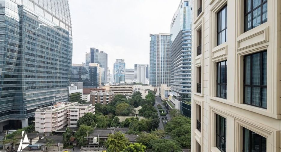 For rent そして for sale 2 ベッドルーム condo in Pathum Wan, Bangkok