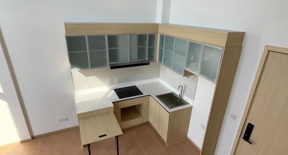 For sale 2 Beds condo in Watthana, Bangkok