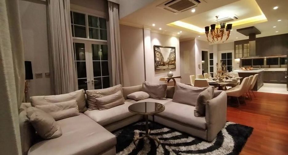 For sale 4 bed townhouse in South Pattaya, Pattaya